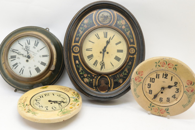 A Marten&apos;s Cie Paris Wall Clock 3 Clocks