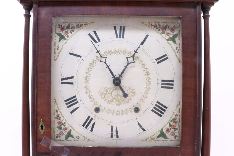 Mark Leavenworth Co(CT) Pillar and Scroll Clock