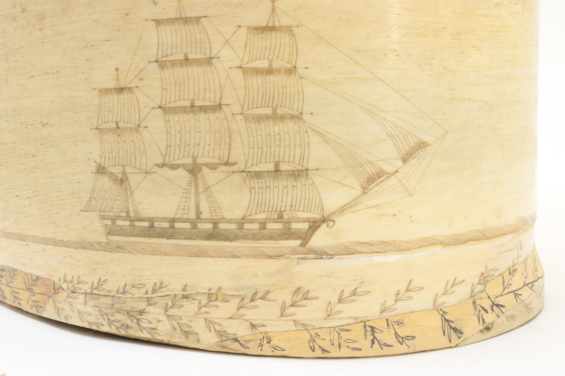 Sailor&apos;s Hat Box