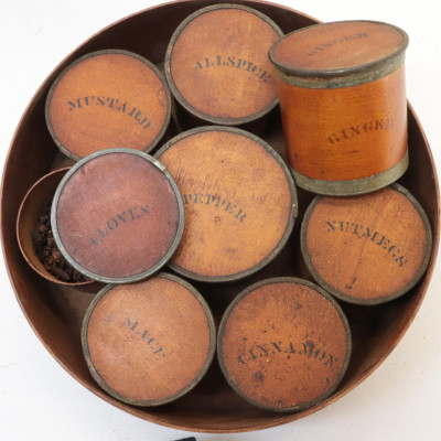 6 Shaker and Related Items