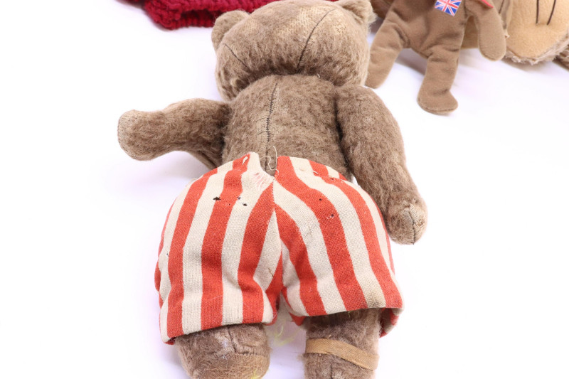 Chad Valley &apos;Bonzo&apos; Stuffed Dog Teddy Bears