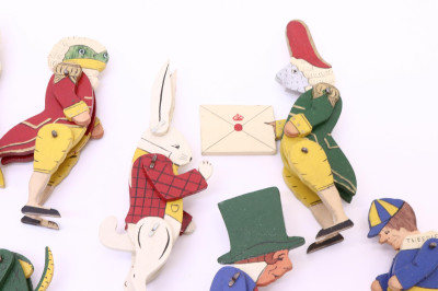 Box of Alice in Wonderland and other figures