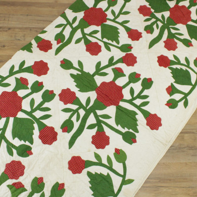 Vintage Quilt: Christmas Cactus