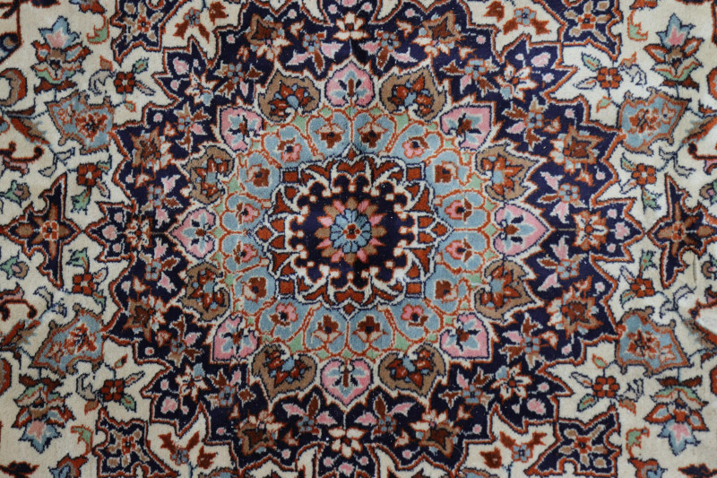Tabriz Rug 5 x 8