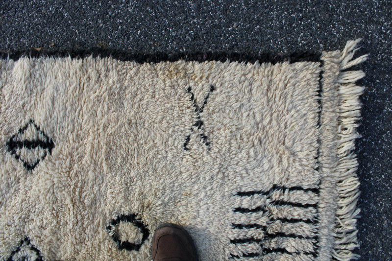 Contemporary Geometric Ivory Shag Carpet 8&apos; x 10&apos;