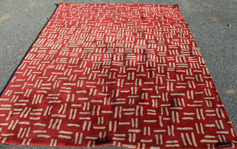 Modern Red and White Wool Carpet 8&apos; x 10&apos;