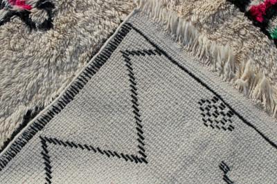 Contemporary Geometric Ivory Shag Carpet 8&apos; x 10&apos;