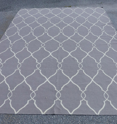 Contemporary Geometric Lattice Wool Rug