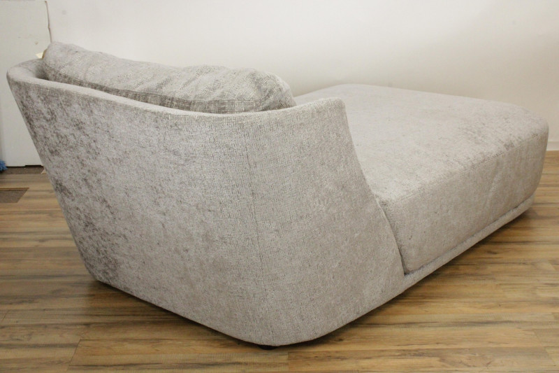 Lagravinese Studio for Controluce Alberta Chaise