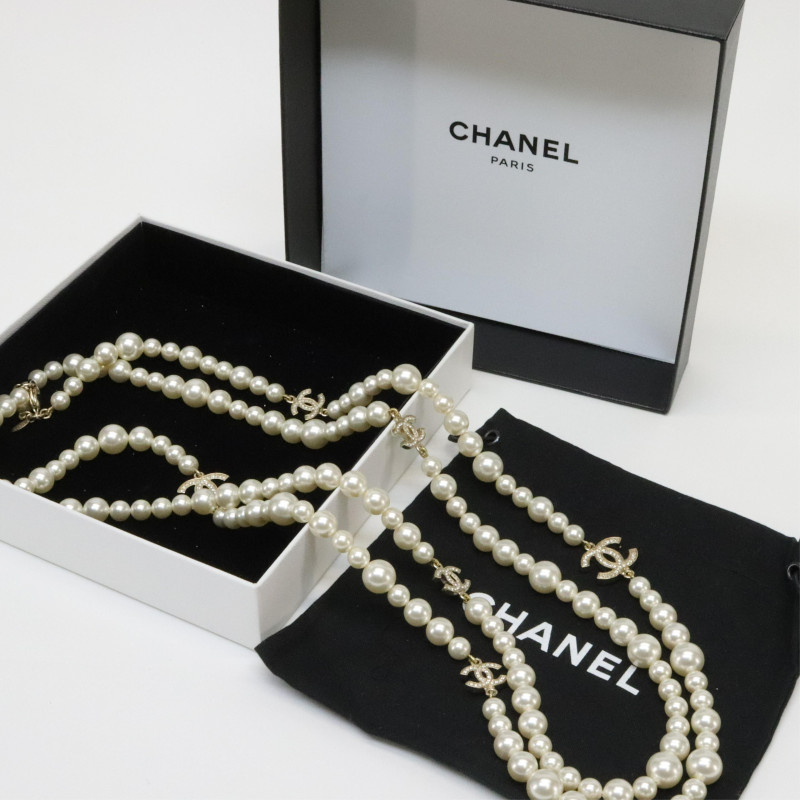 Chanel Double Strand Pearl Necklace