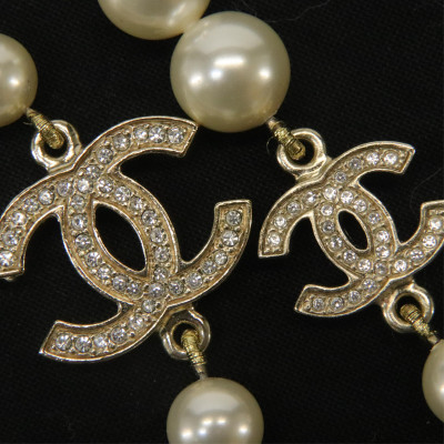 Chanel Double Strand Pearl Necklace