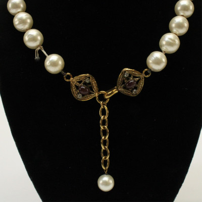 Vintage Chanel Pearl Choker