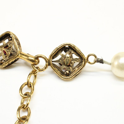 Vintage Chanel Pearl Choker