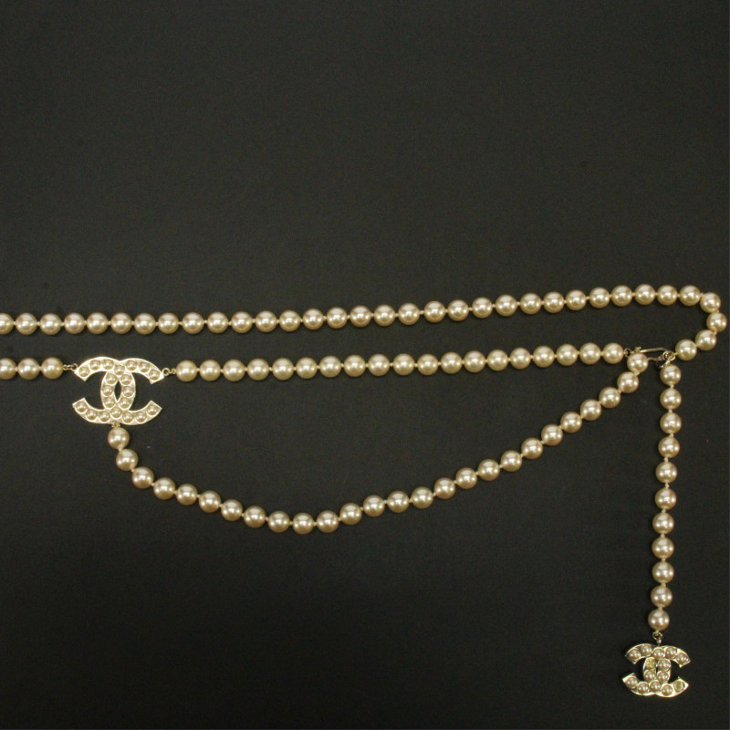 Chanel Pearl Belt