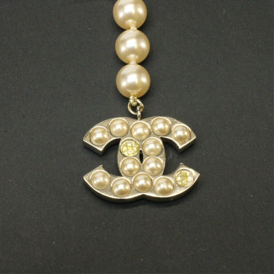 Chanel Pearl Belt