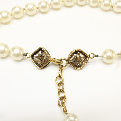 Vintage Chanel Pearl Choker
