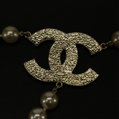 Chanel Pearl Belt