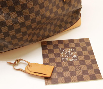 Louis Vuitton Damier Ebene Anniversary Clipper