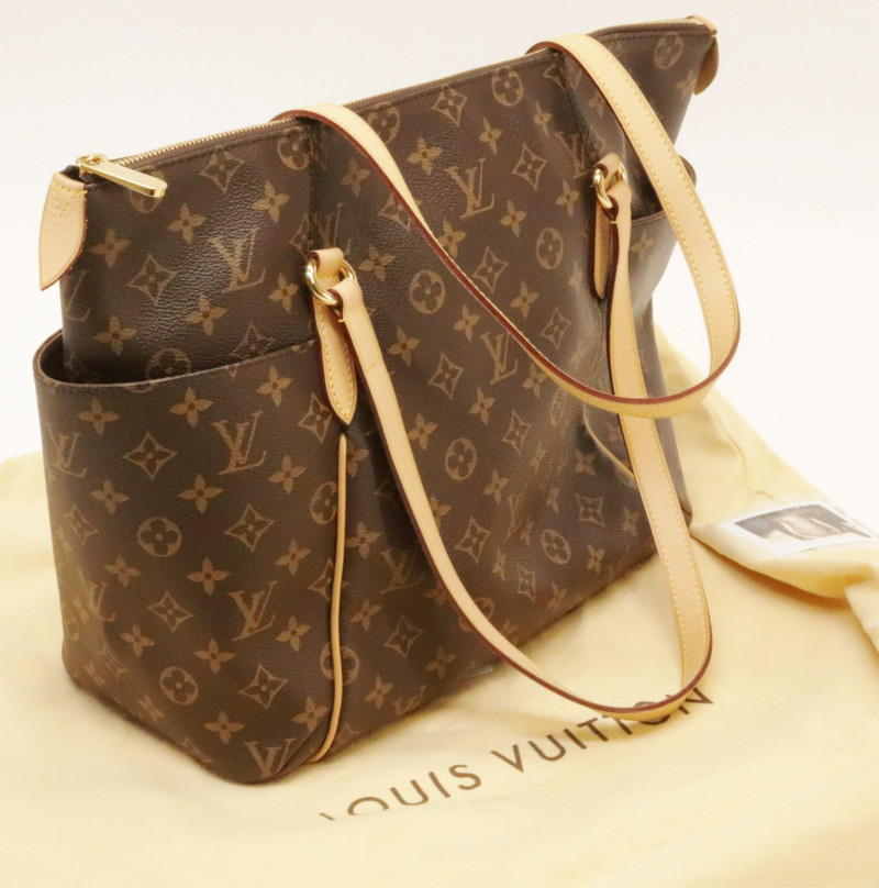 Louis Vuitton Totally MM
