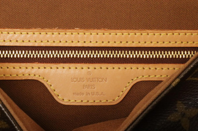 Louis Vuitton Mini Looping