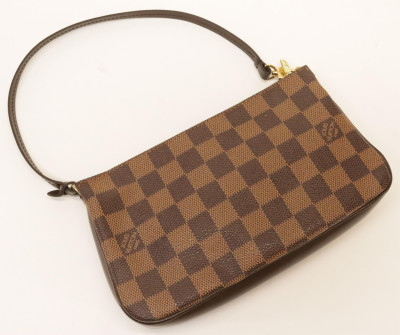 Louis Vuitton Damier Ebene Pochette Accessoires