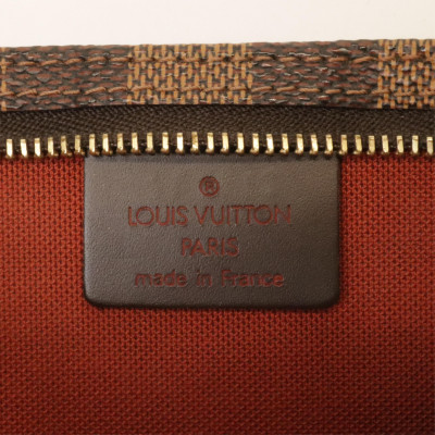 Louis Vuitton Damier Ebene Pochette Accessoires