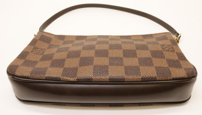Louis Vuitton Damier Ebene Pochette Accessoires