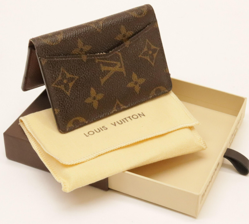 Louis Vuitton Monogram Cardcase