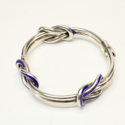 Gucci Sterling and Enamel Knot Bracelet
