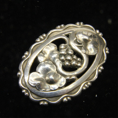 Georg Jensen Grape Vine Brooch 177A c 193344