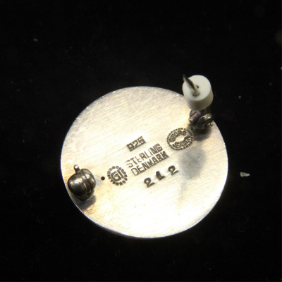 Georg Jensen Bird Eating Berries 212 c 1930