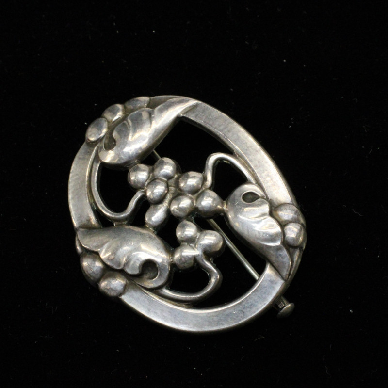 Georg Jensen Grape Vine Brooch 101 c 193344