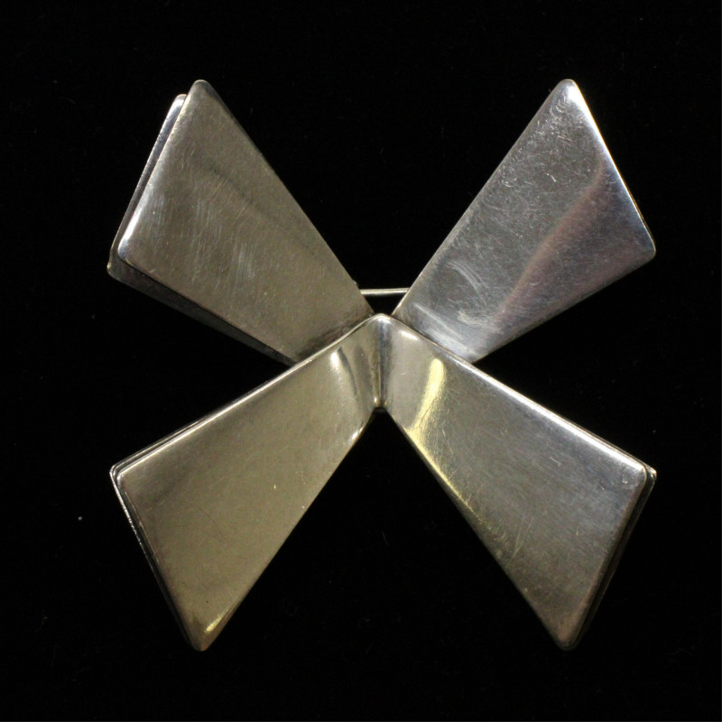 Georg Jensen Bow Brooch 335
