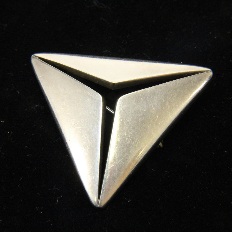 Georg Jensen Triangular Brooch 341 Eskildsen