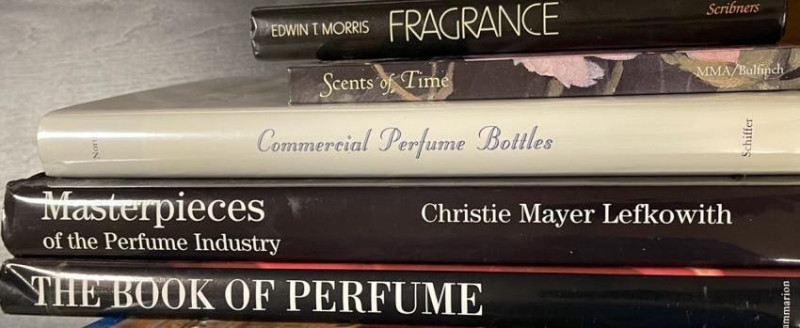 [PERFUME] 5 books on Perfumes &amp; Perfume Bottles