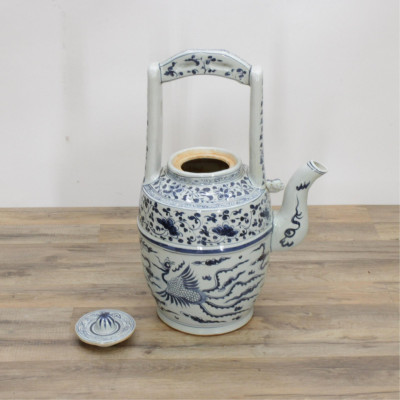 Large Chinese Blue And White Lidded Teapot