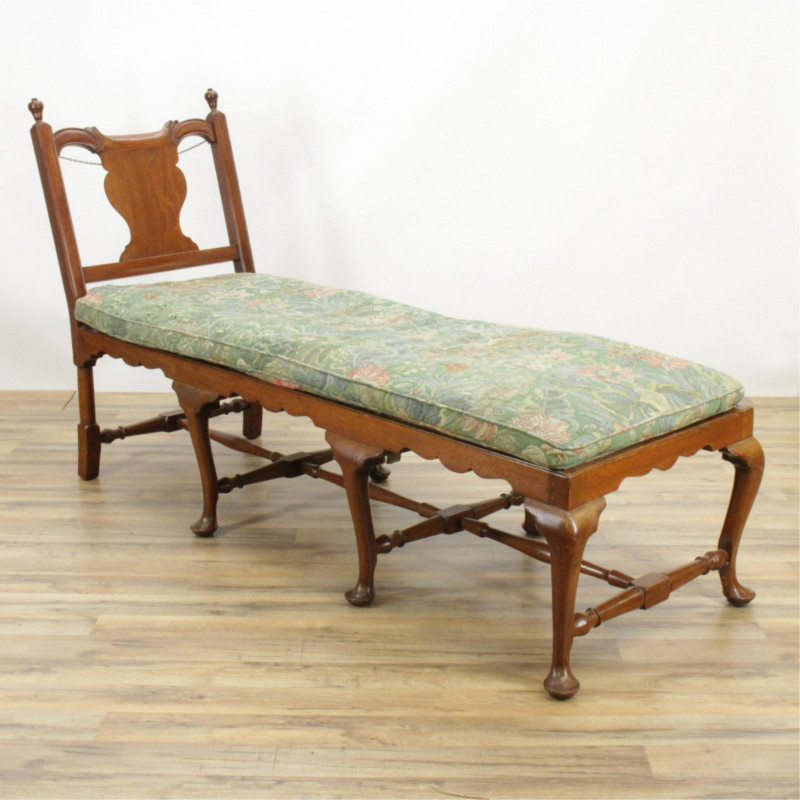 Queen Anne American Walnut Daybed
