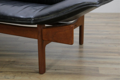 Takashi Okamura &amp; Erik Marquardsen L84 Sofa