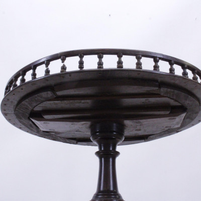 George II Mahogany Wine Table- Oak Pie Stand
