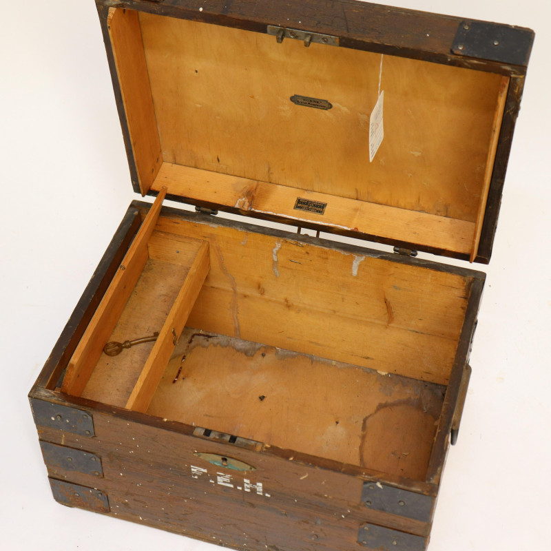 Brooks Brothers Gentleman&apos;s Traveling Case