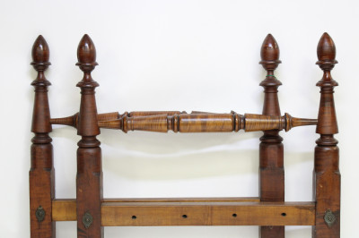 Pair Curly Maple 3/4 Beds