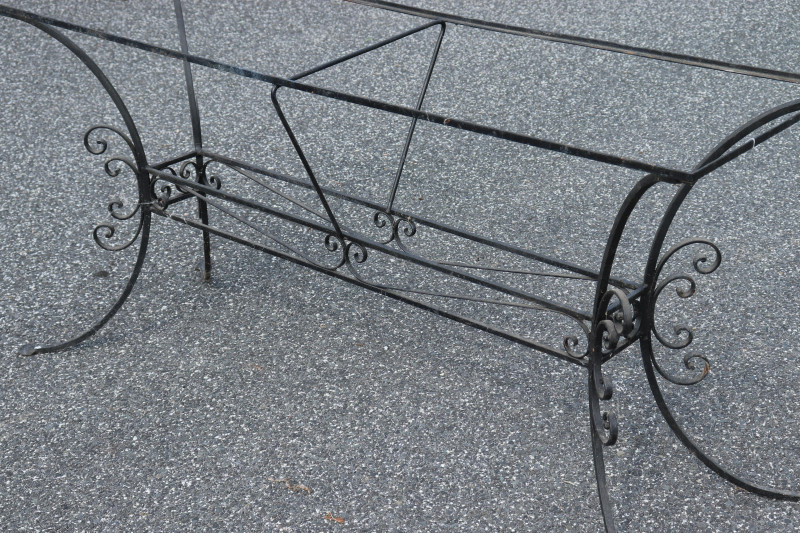 4 Pc. Wrought Iron Patio Furniture