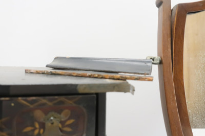 Japanese Lacquer Jewelry Cabinet &amp; Shaving Stand