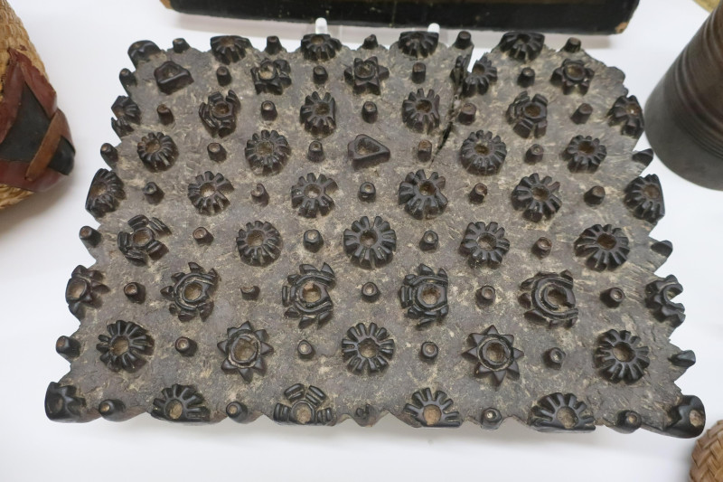 11 Mostly African and Indian Wooden Objects