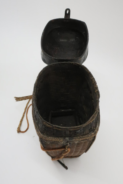 11 Mostly African and Indian Wooden Objects