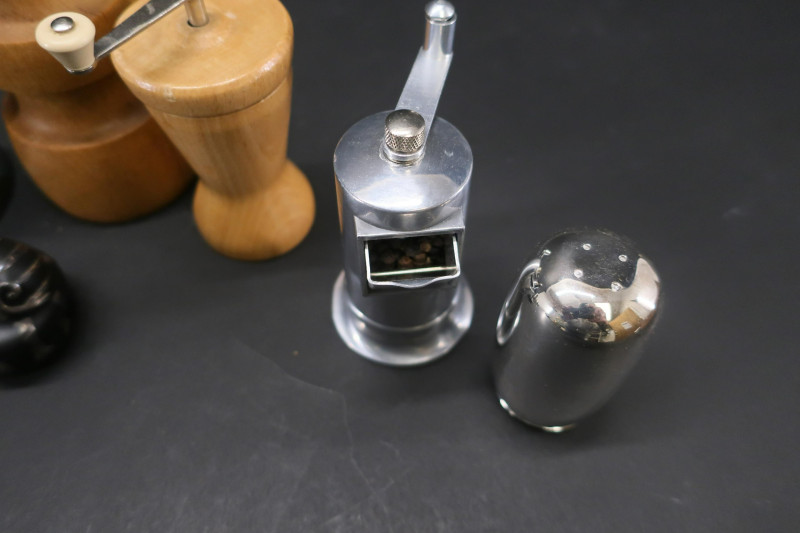 10 Assorted Grinders, Shakers &amp; Caster