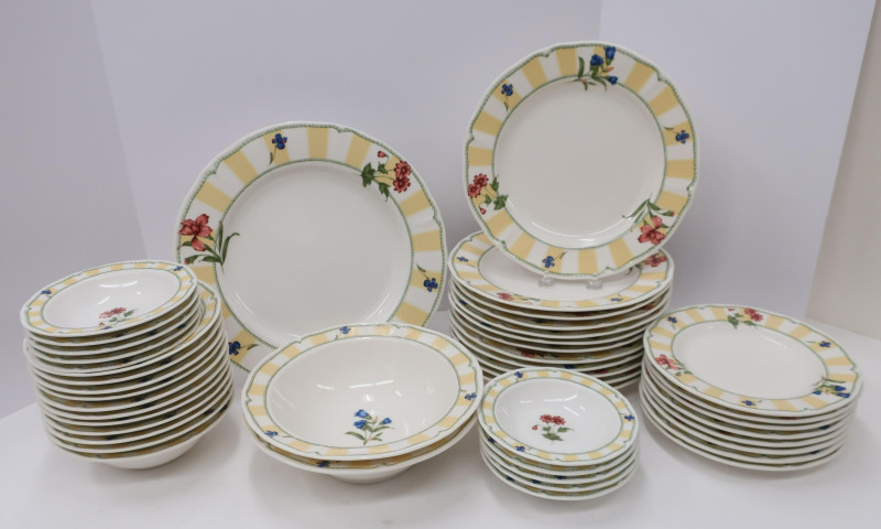 Noritake Homecraft Pattern Partial Dinner Service