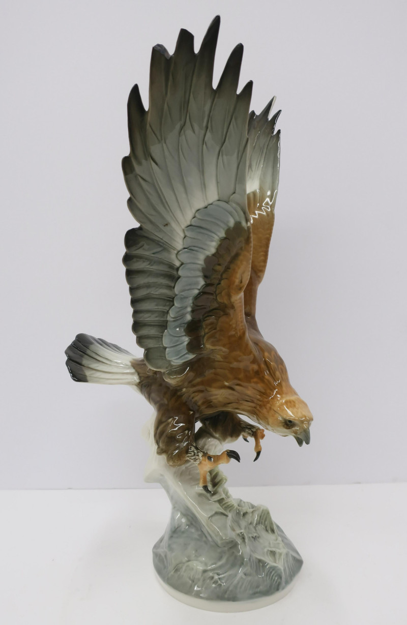 Lorenz Hutschen Reuther (Germany) Raptor Porcelain