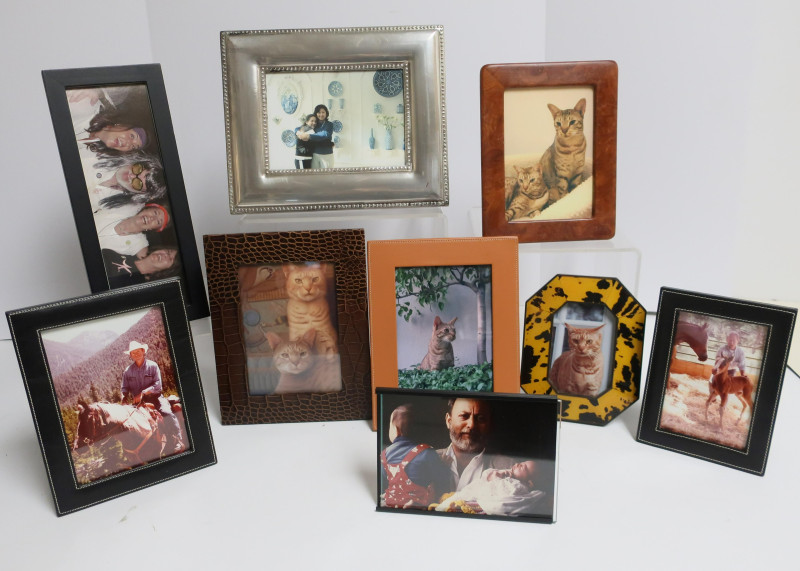 9 Photo Frames