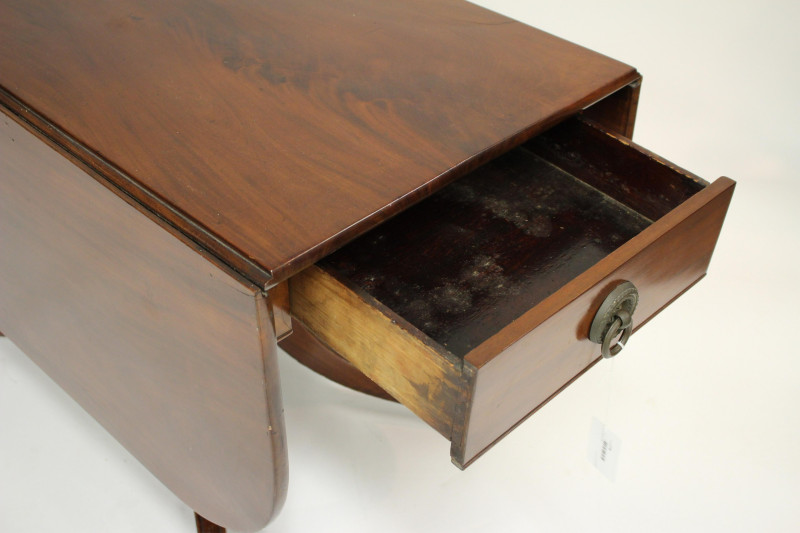 Mahogany Drop Leaf Dining Table, 19th C